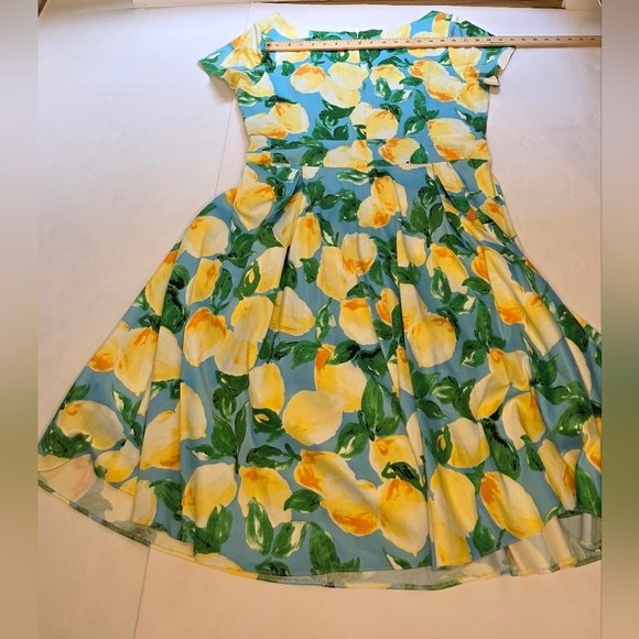 Lady voluptuous cotton blend yellow, green and pale floral dress size 18(XXL) - Picture 6 of 14